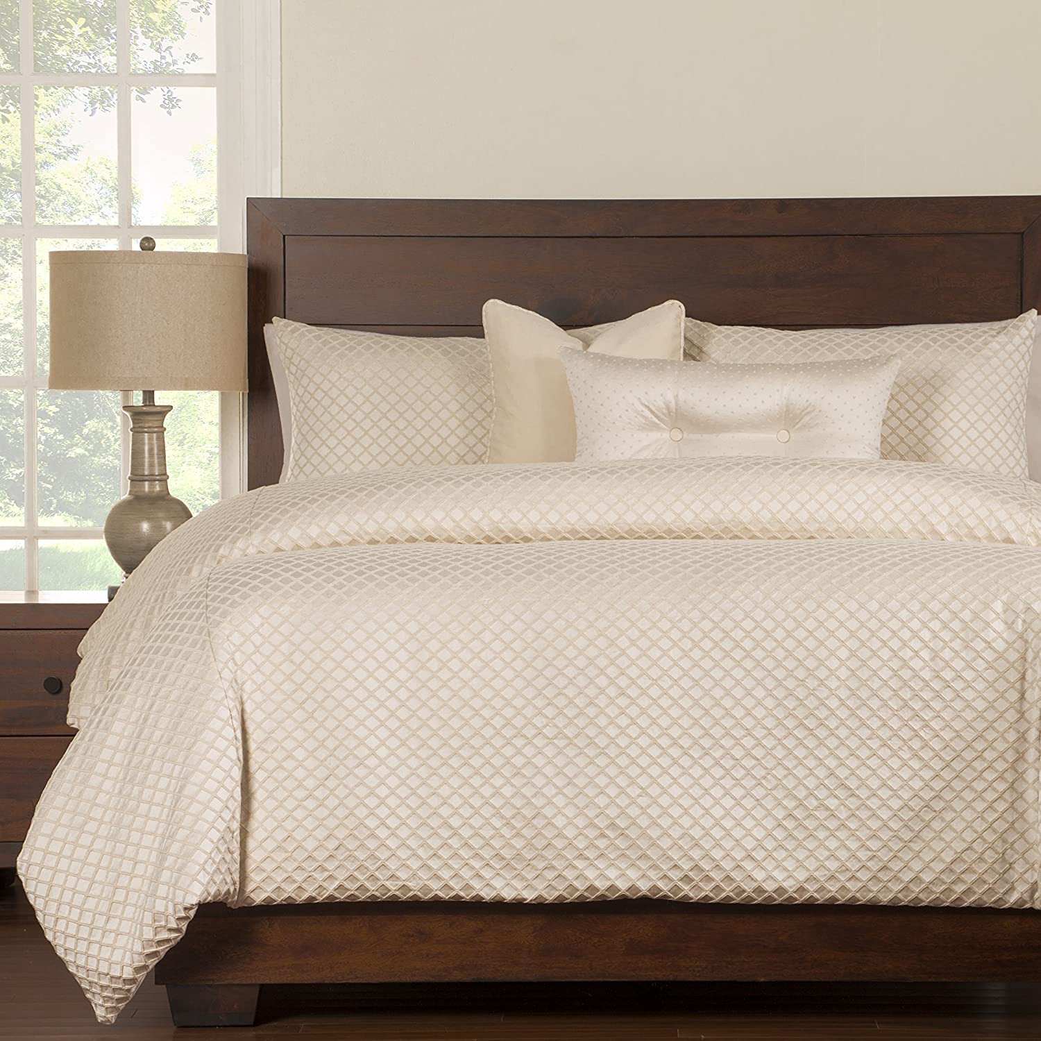 Price:$382.18 Covers 6-Piece Lyra Duvet Set, King : Home & Kitchen