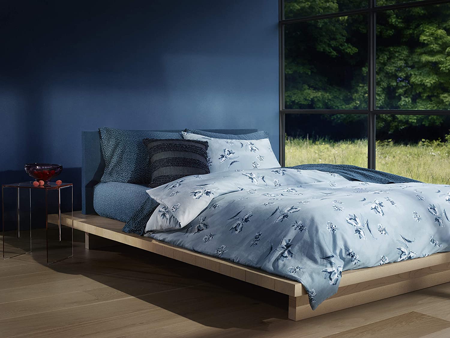 Price:$118.91 Klein Tulip Duvet Cover Set, King, Dusk : Everything Else