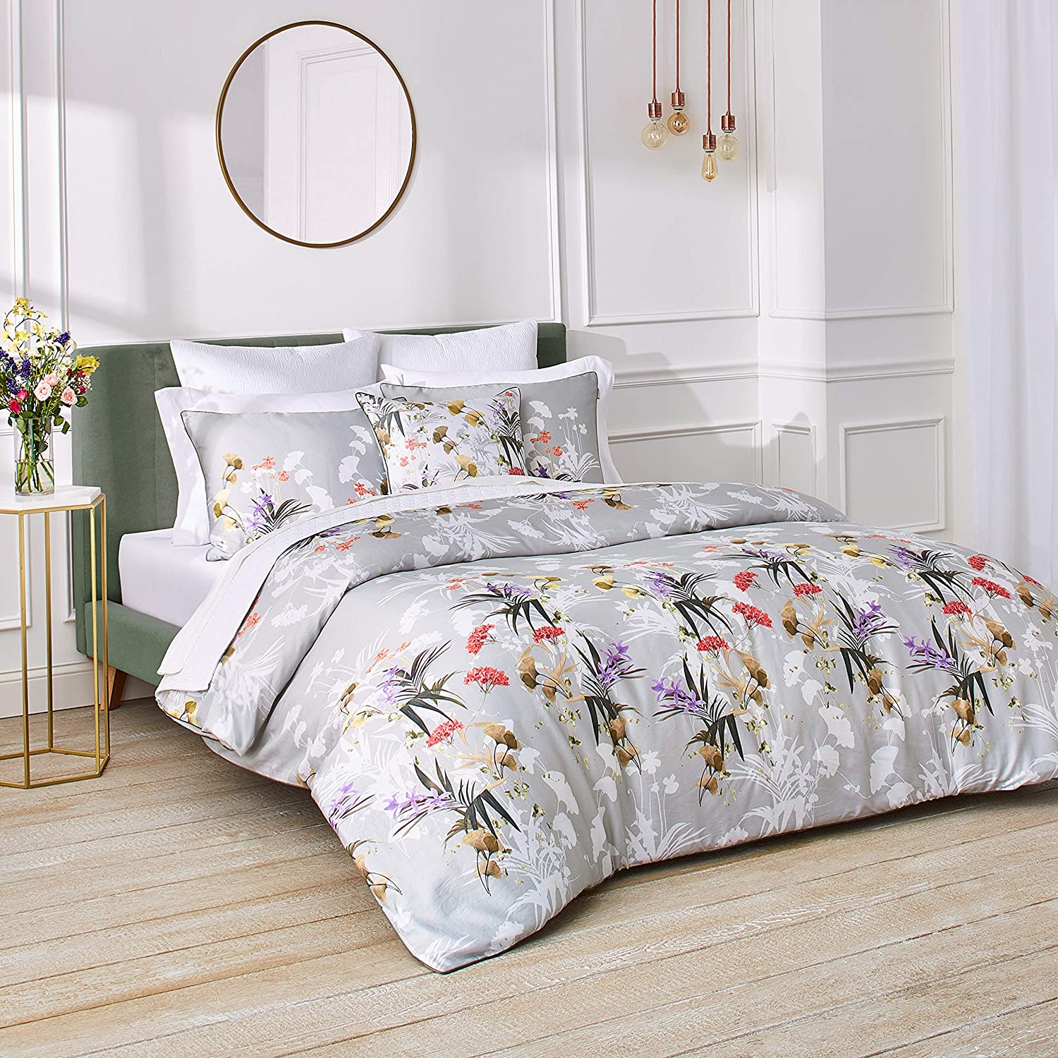 Price:$164.65 Baker Highland 3-Piece Cotton Sateen Duvet Cover Set w/Shams, Flower Design, 92ʺW x 96ʺL, Full/Queen, Green, Other : Home & Kitchen