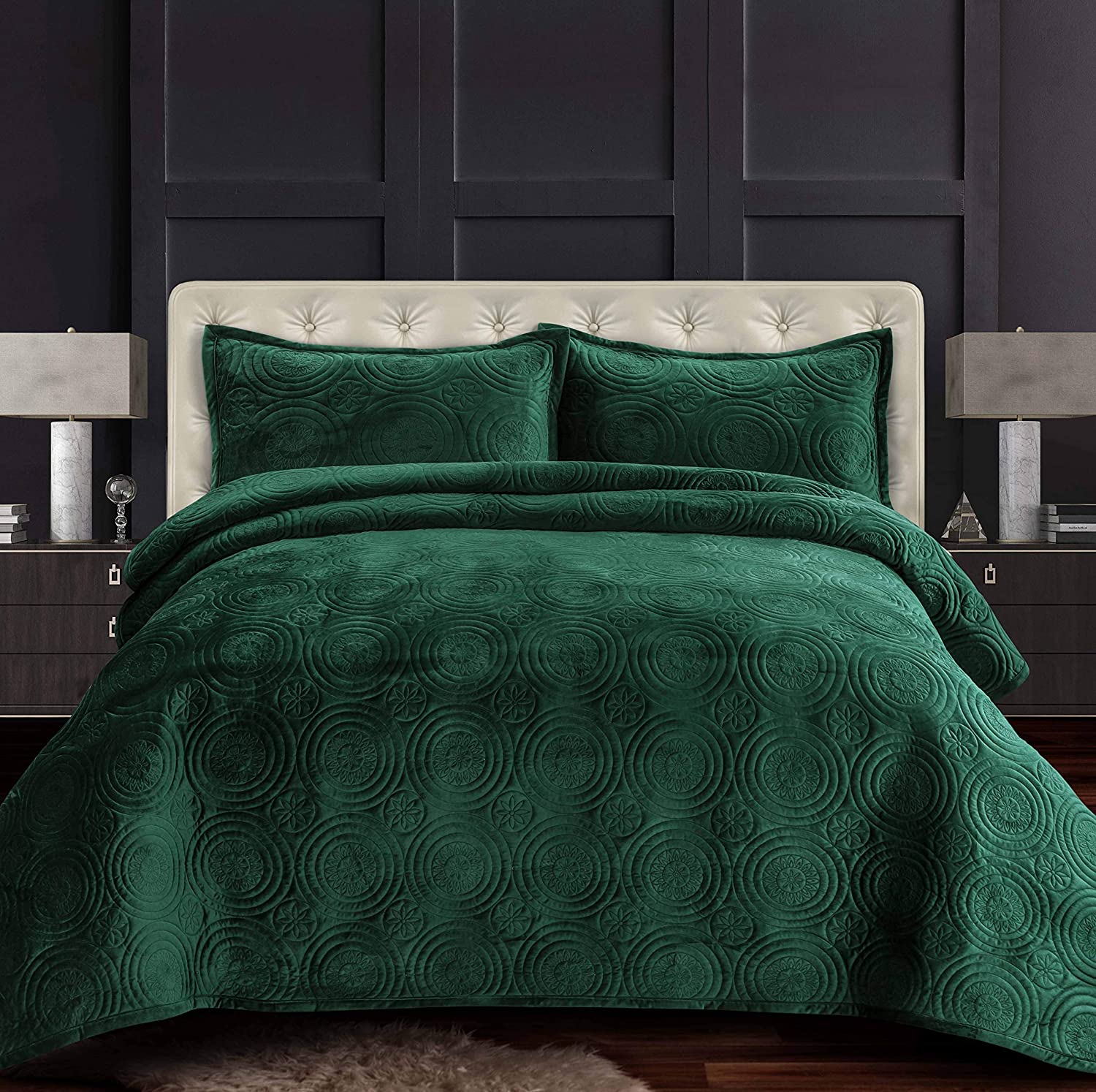 Price:$64.99 Living CAPRIQUITWTE Velvet Oversized Quilt Set, Twin, Teal : Home & Kitchen