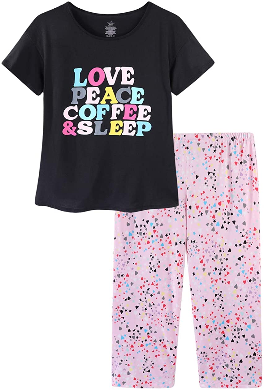 Price:$18.99 Women Cotton Pajama Sets Sleepwear pjs Short Sleeve Shirt Capri Length Crop Pants Cute Vivid Print at Amazon Women’s Clothing store