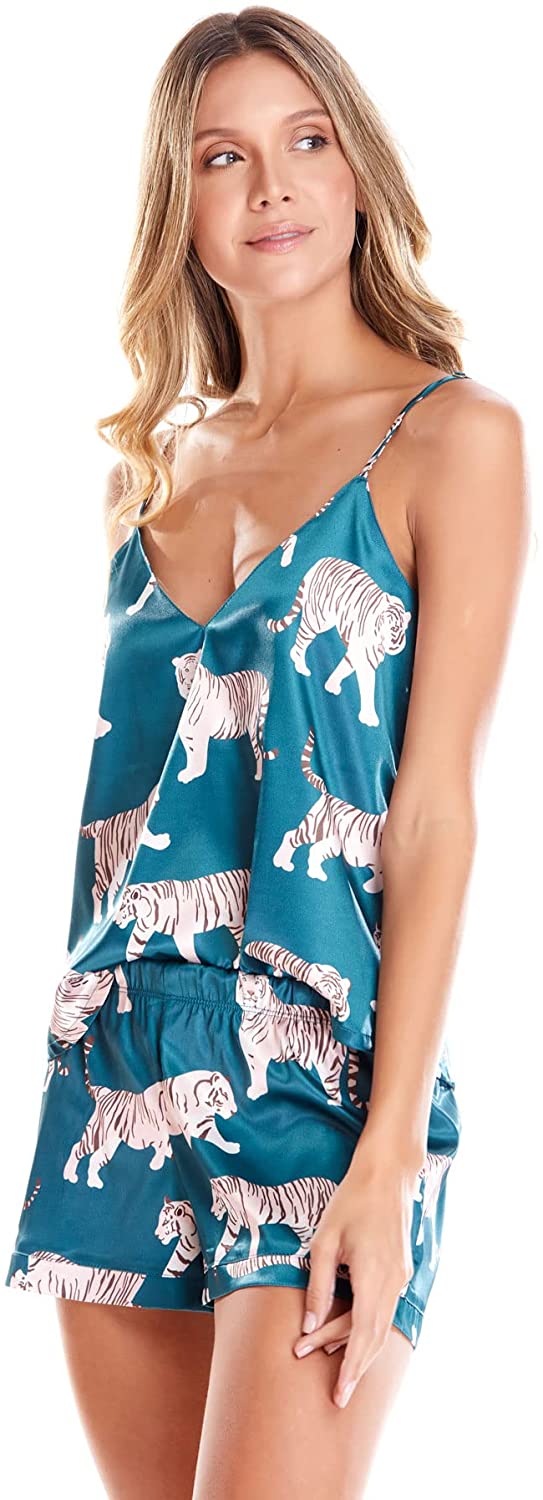 Price:$28.99 D'Amore Women Pajama Set Sleepwear Tops with Casual Short Tiger Print at Amazon Women’s Clothing store